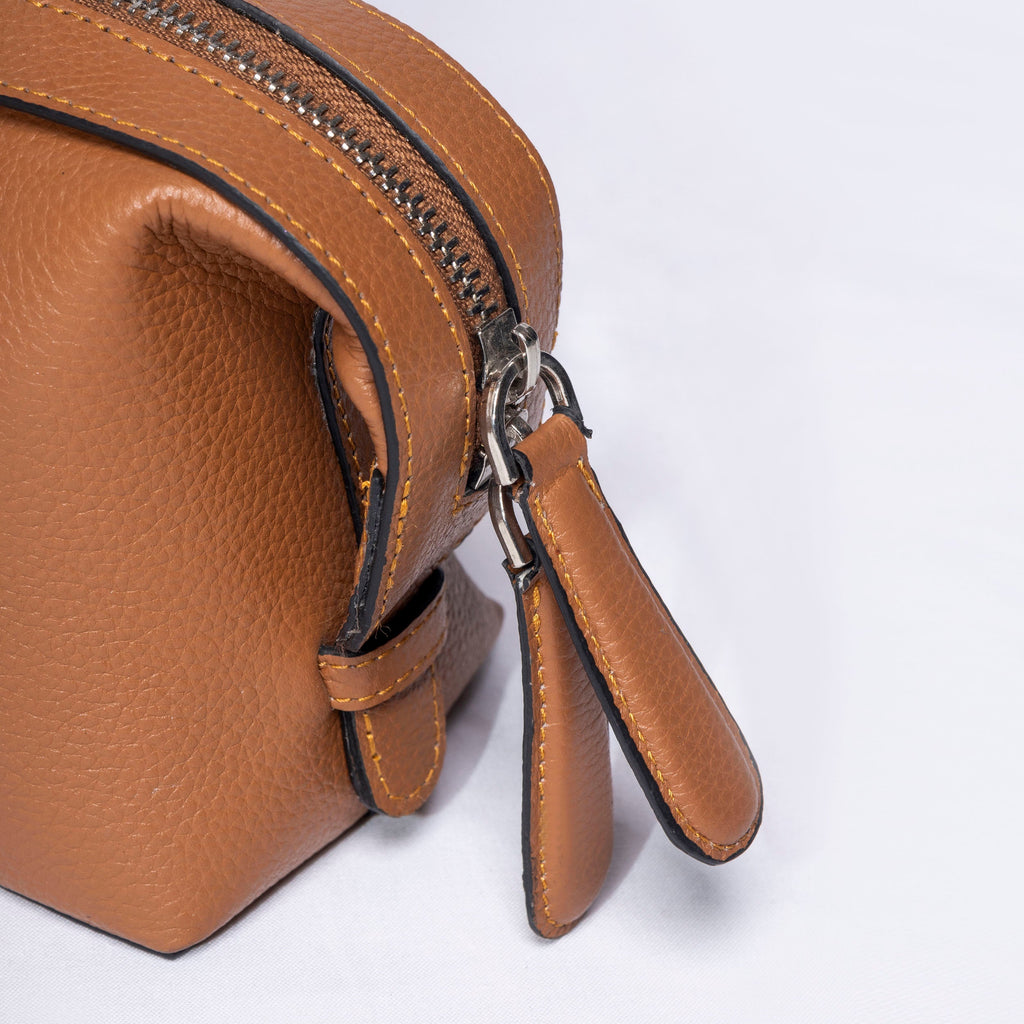 CARRY-ALL SMART TRAVEL BAG