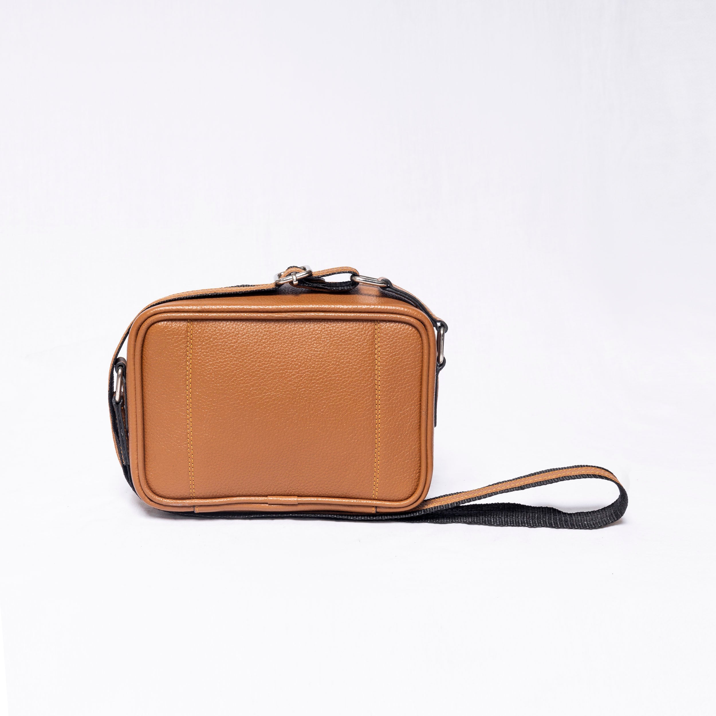 FRINDGED CROSSBODY BAG