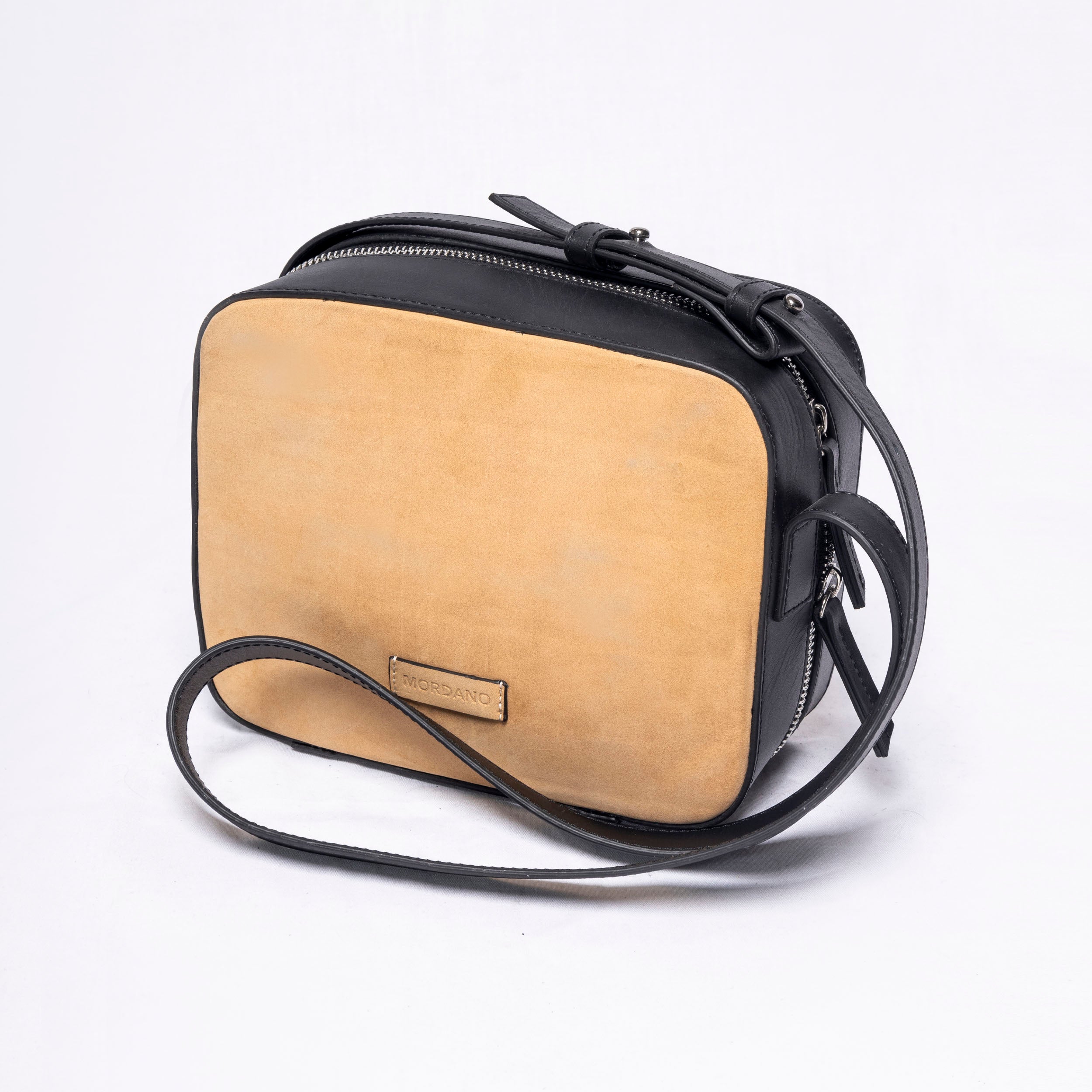 DELICATE CROSS BODY BAG