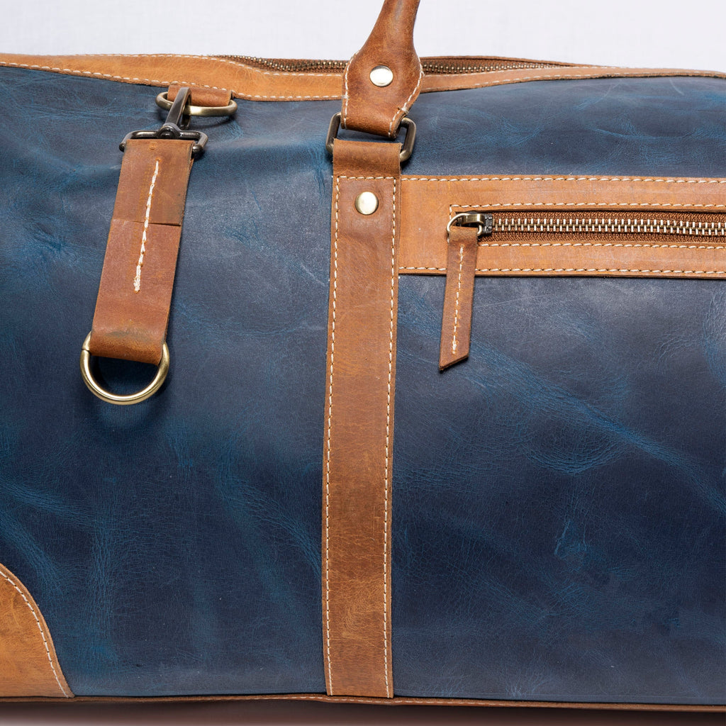 HOLDALL DUFFLE BAG