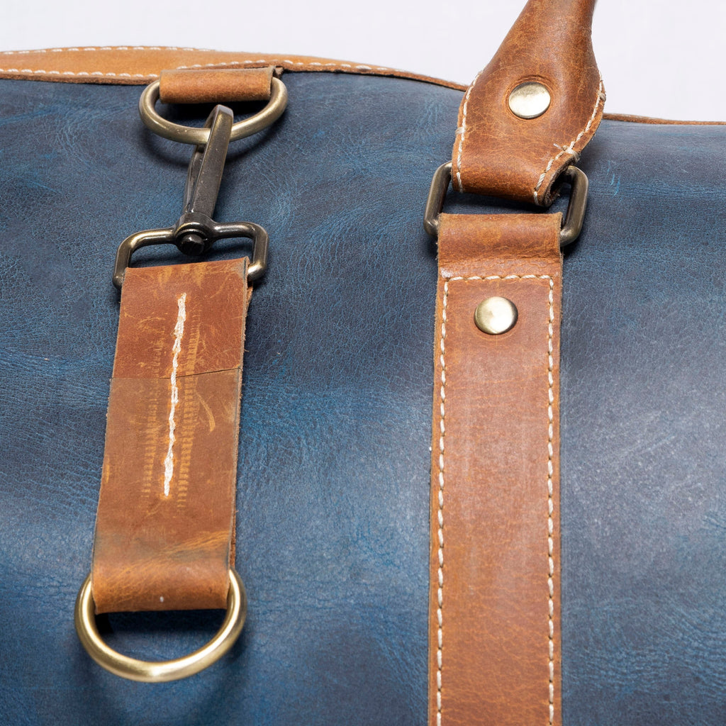 HOLDALL DUFFLE BAG