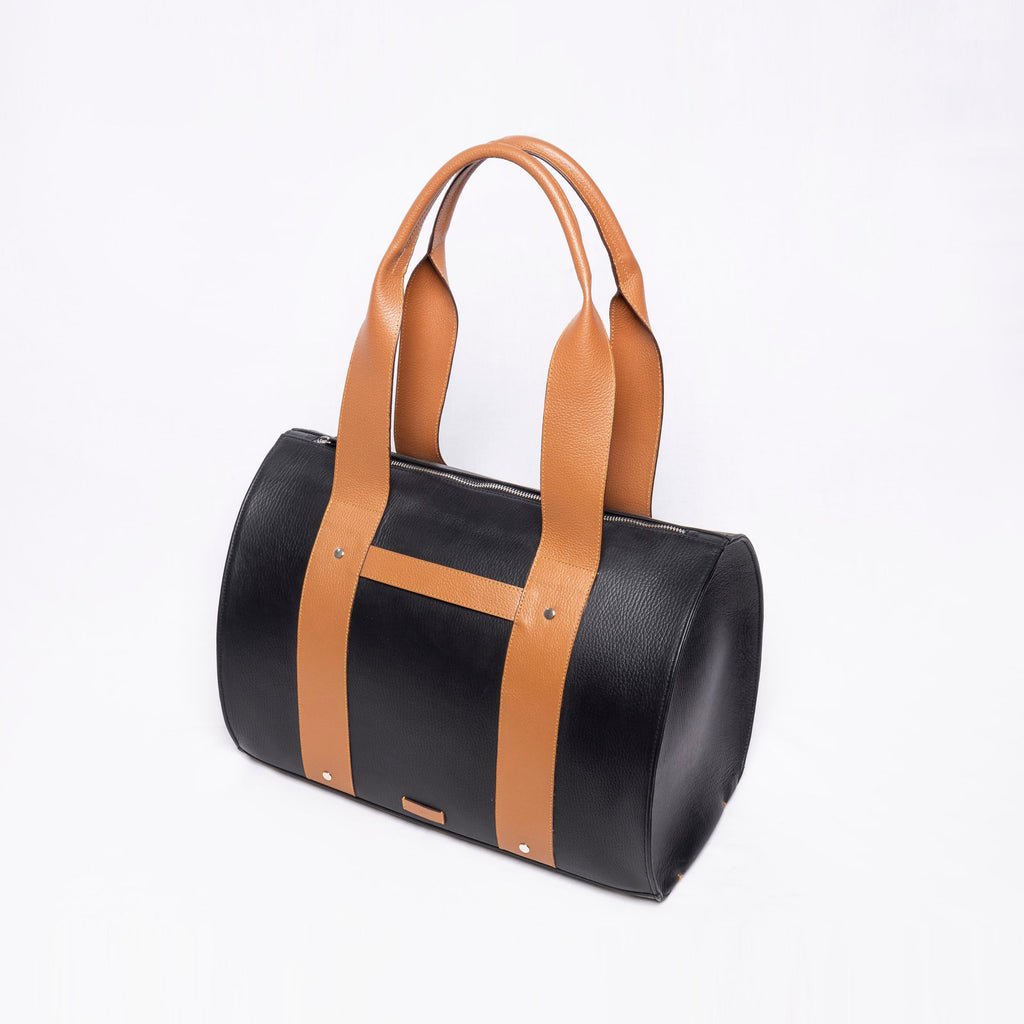 ESSENCE DUFFLE BAG